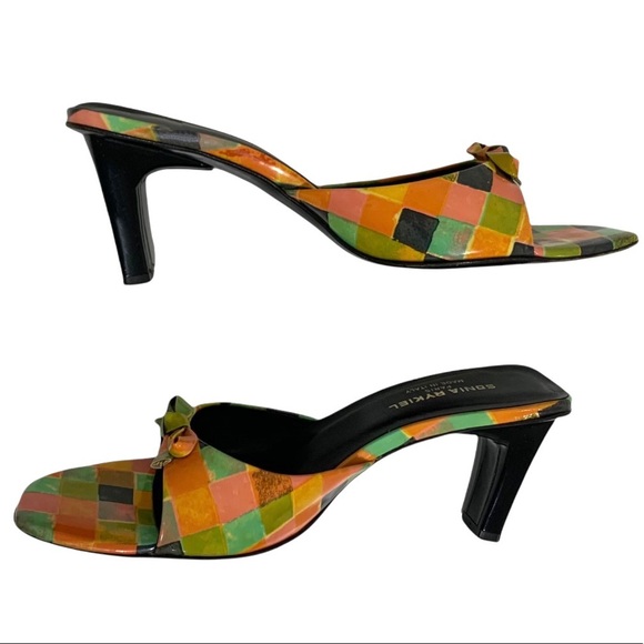 Sonia Rykiel Paris Patent Leather High Heel Sandals - Picture 5 of 14